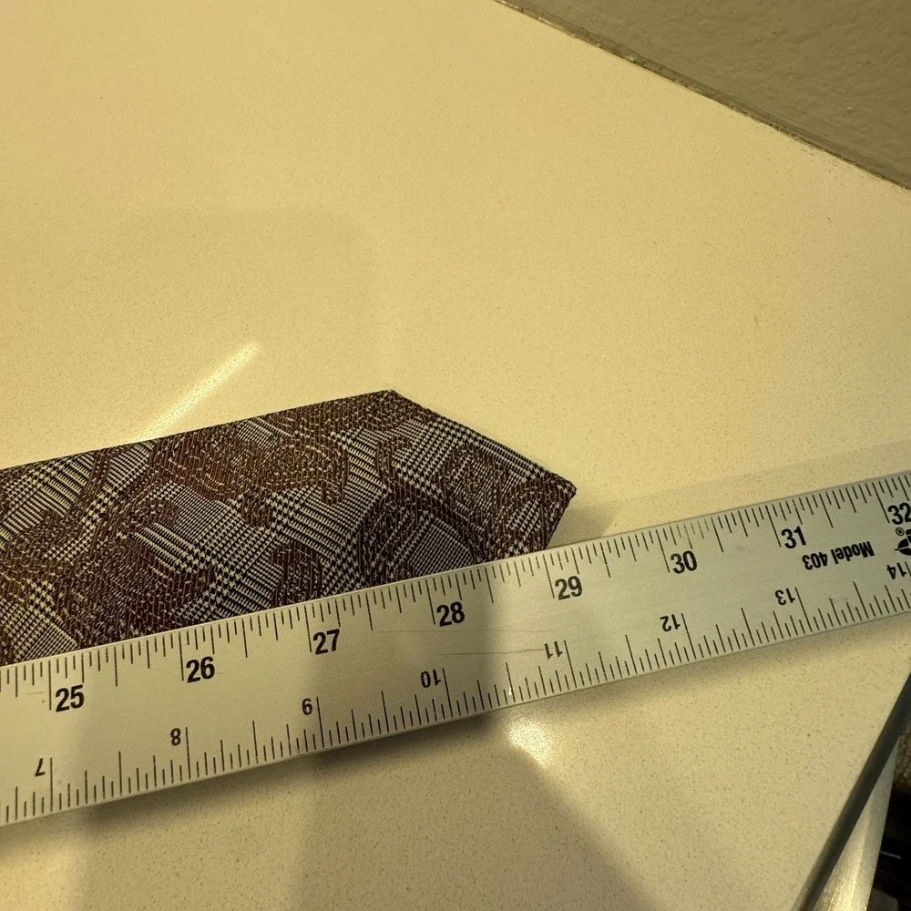 Vintage Jos A Bank Tie Brown‎ Paisley Abstract Silk NeckTie Old Money Luxury